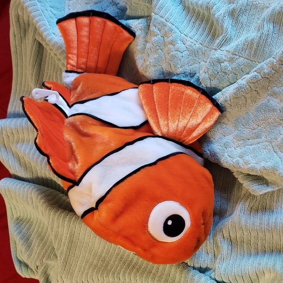 DISNEY / PIXAR Plush Hat - Finding Nemo Costume Hat - Size Youth - NEW - Picture 4 of 13
